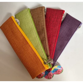 *58944 TOLLTARTÓ neszeszer LEBEZ 