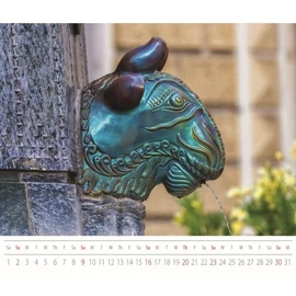 *52843 NAPTÁR asztali KÉPES 2026 Hungary álló papírtáblás Dayliner 15*13cm