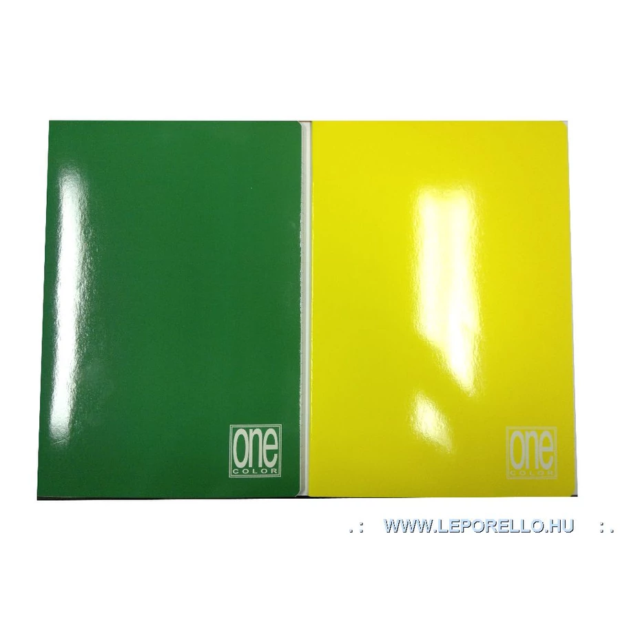 *22277 FÜZET A4 BLASETTI kockás One Color 42lap 80gr 1411
