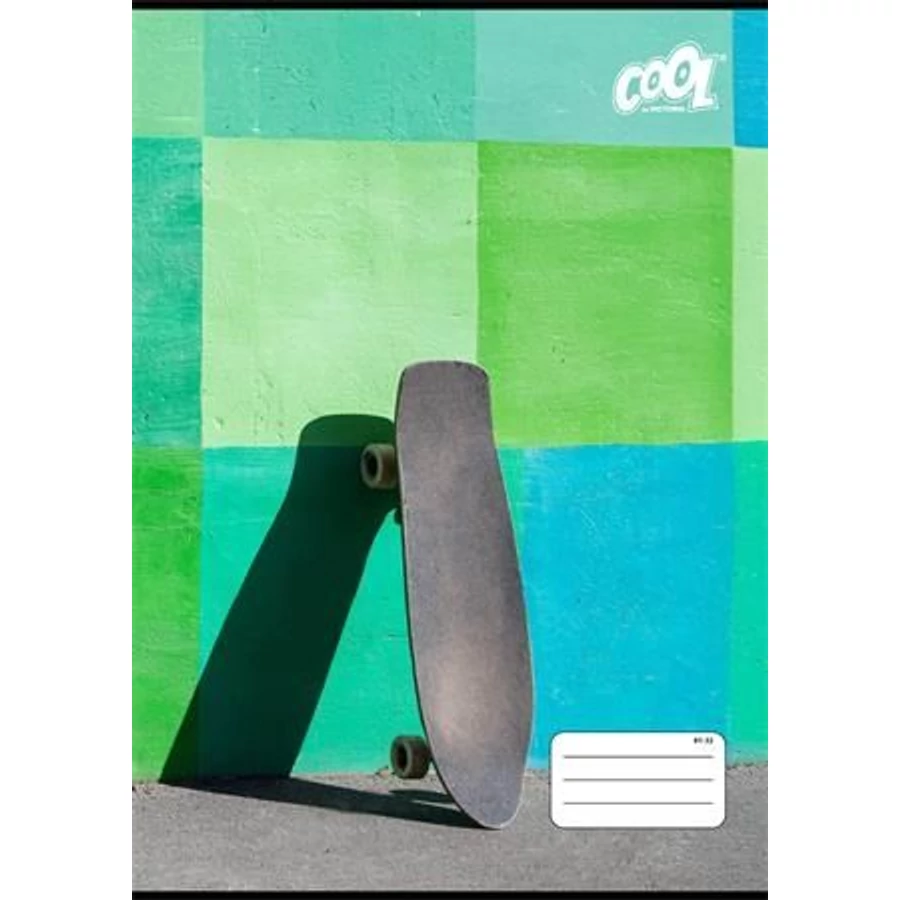 FÜZET A4  COOL by Victoria