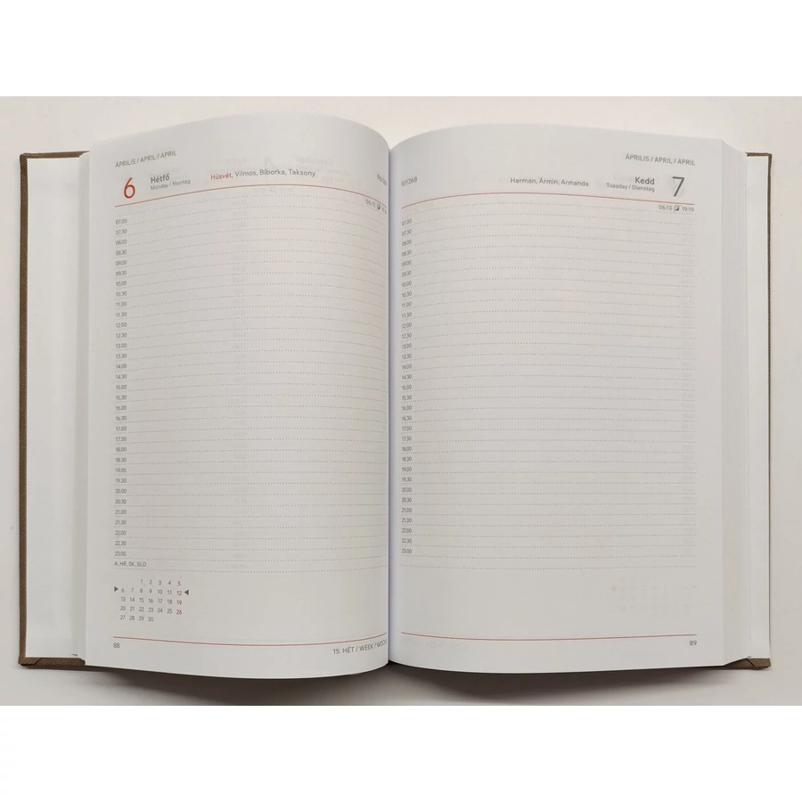 HATÁRIDŐNAPLÓ 2026 A5 napi OFFICE 21 függ. varrott kétszínű