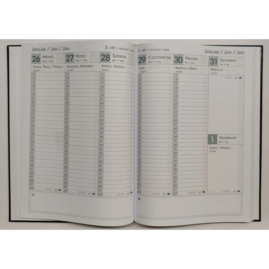 *36057 HATÁRIDŐNAPLÓ 2026 A4 heti Szekszárd varrott Rebel agenda