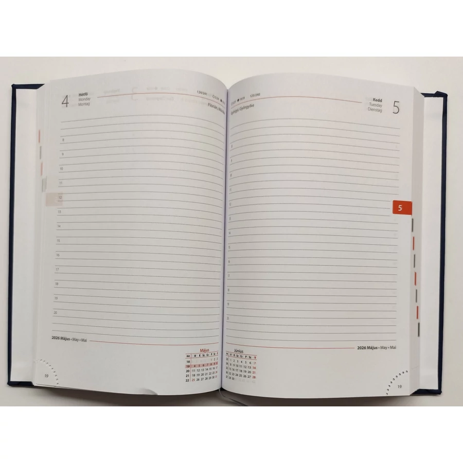 *41653 HATÁRIDŐNAPLÓ 2026 A5 napi Krenn Tucson